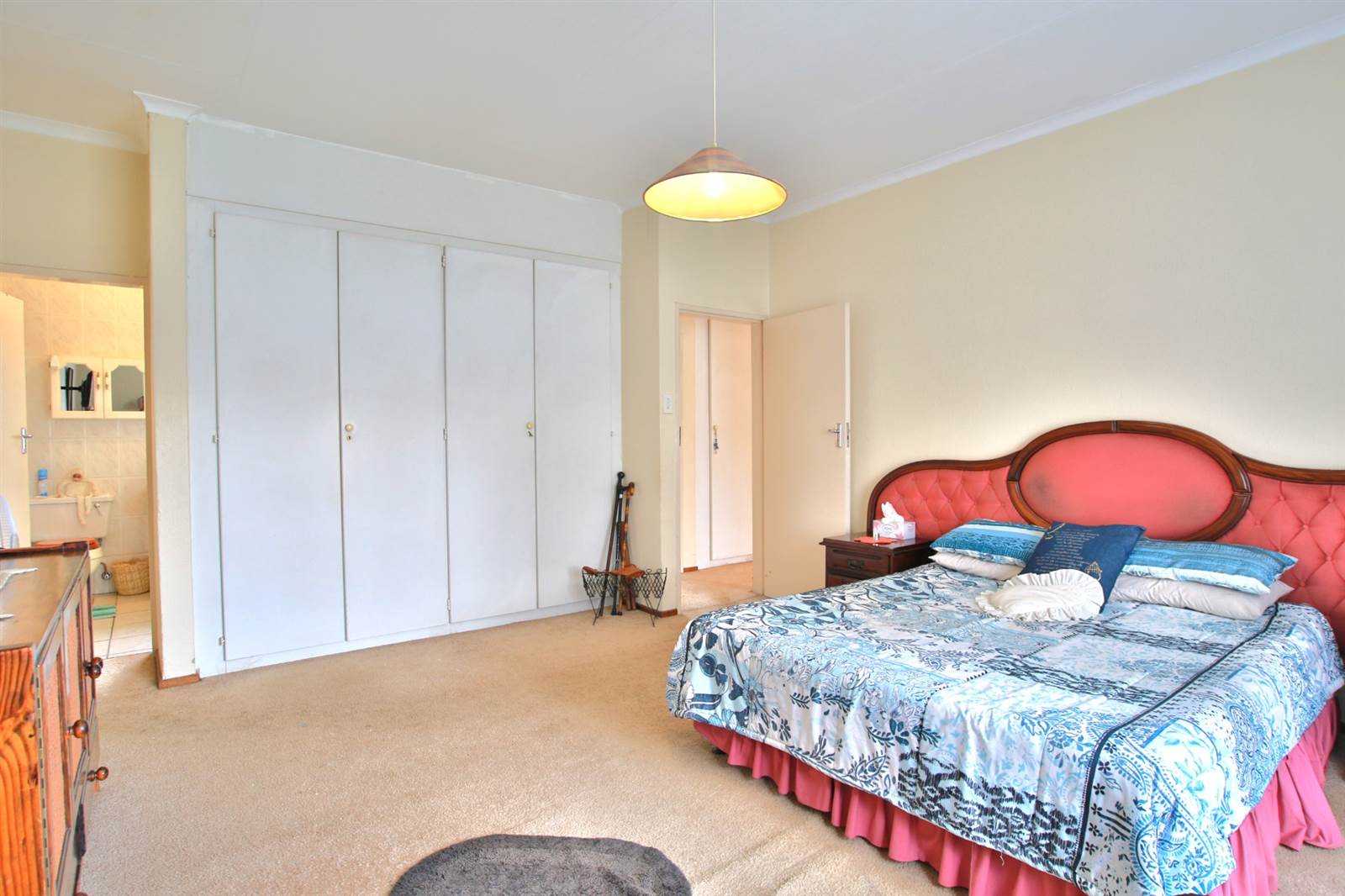2 Bed Townhouse in Rooihuiskraal photo number 14