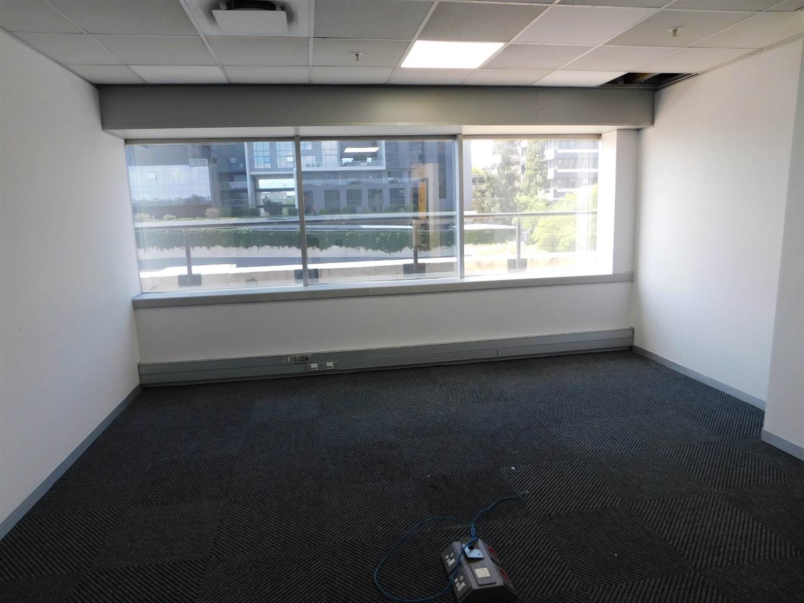 416  m² Office Space in Rosebank photo number 5