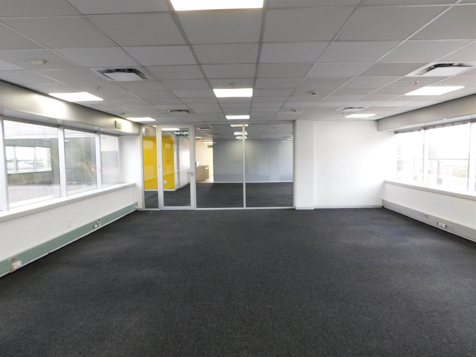 416  m² Office Space in Rosebank photo number 9
