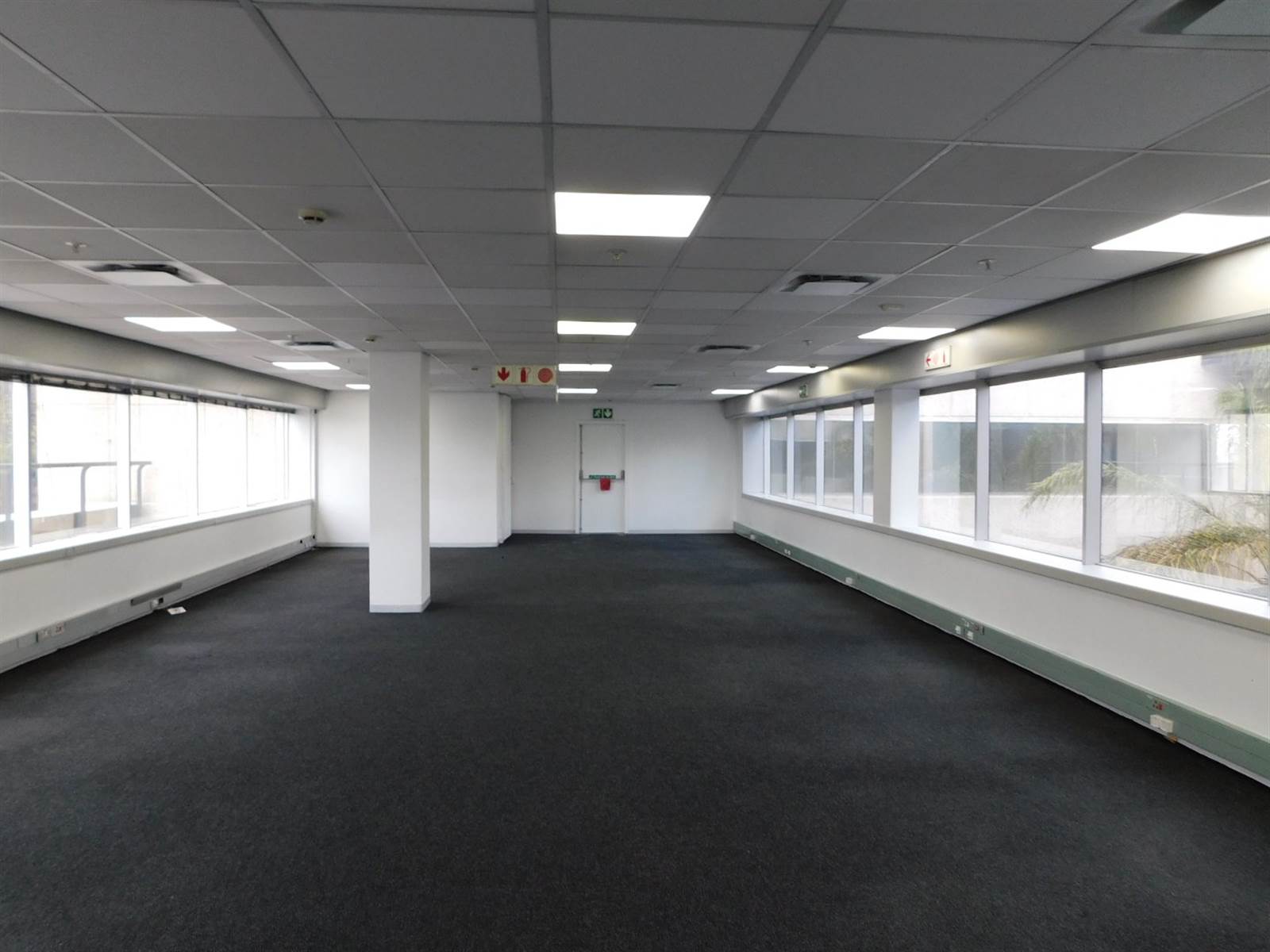 416  m² Office Space in Rosebank photo number 8