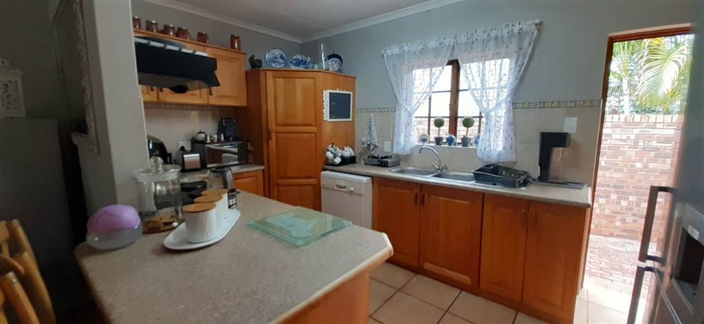 2 Bed House in Tzaneen photo number 10