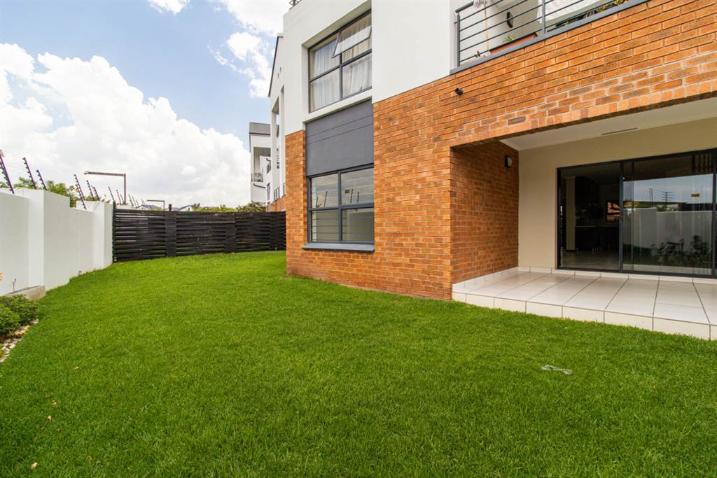 3 Bed Townhouse in Greenstone Hill photo number 1
