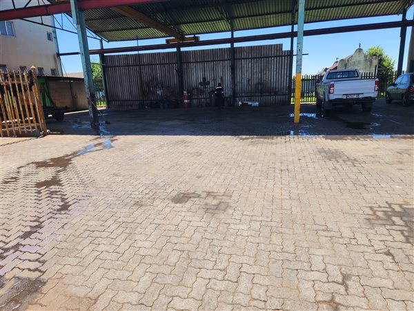 793  m² Industrial space in Rand Collieries