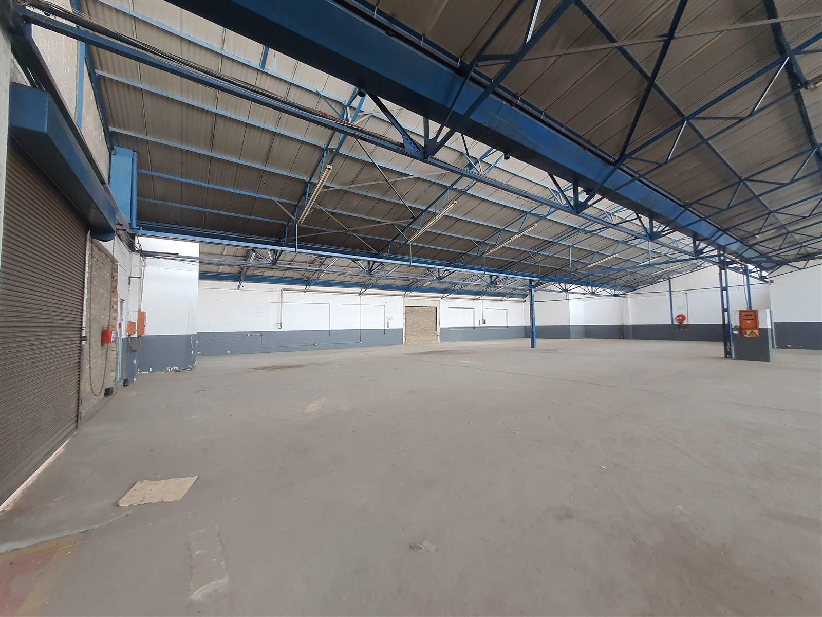 1237  m² Industrial space in Benrose photo number 4