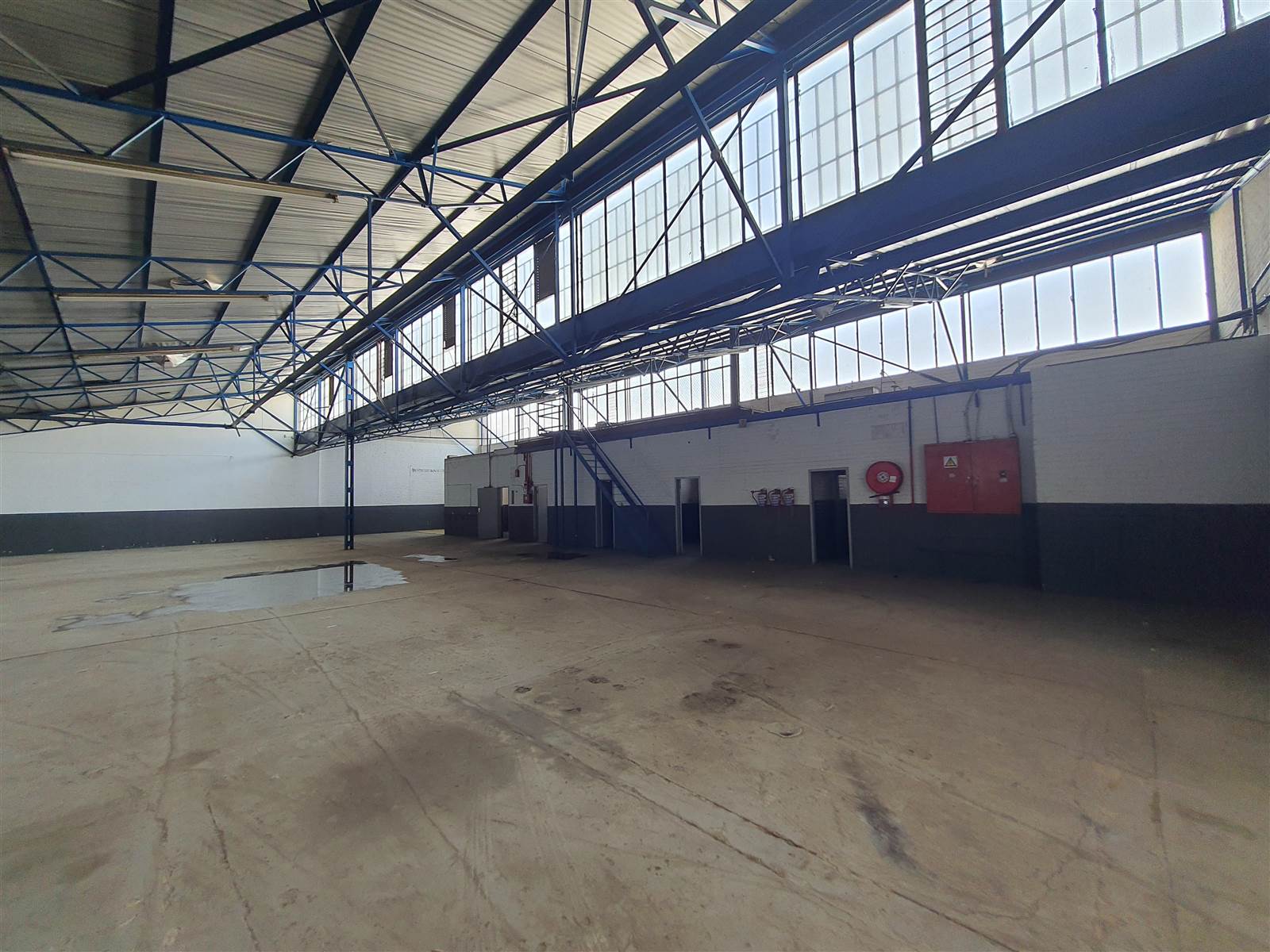 1237  m² Industrial space in Benrose photo number 5