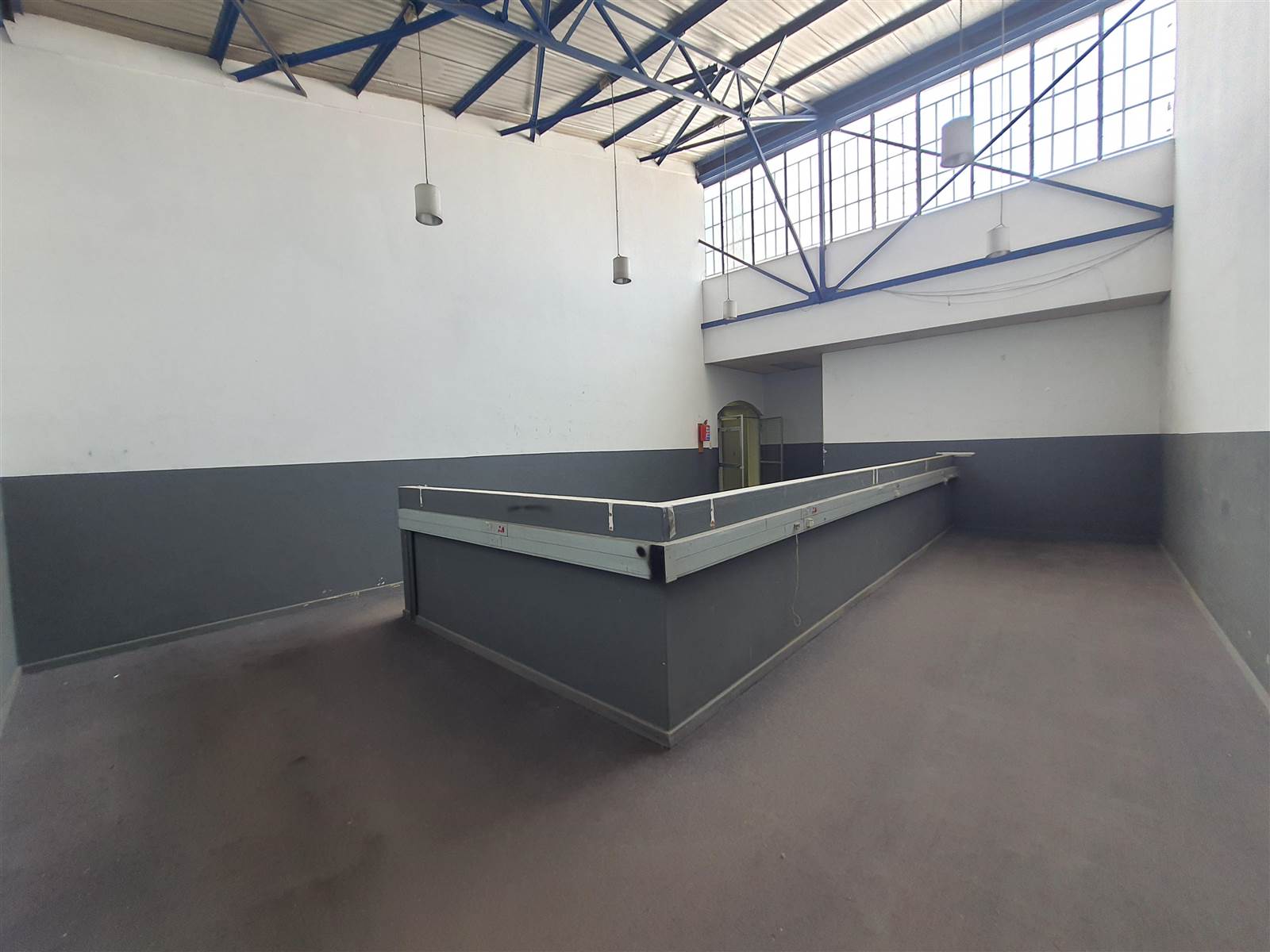 1237  m² Industrial space in Benrose photo number 8
