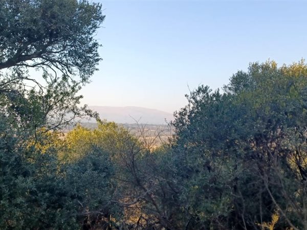860 m² Land available in Magalies Golf Estate