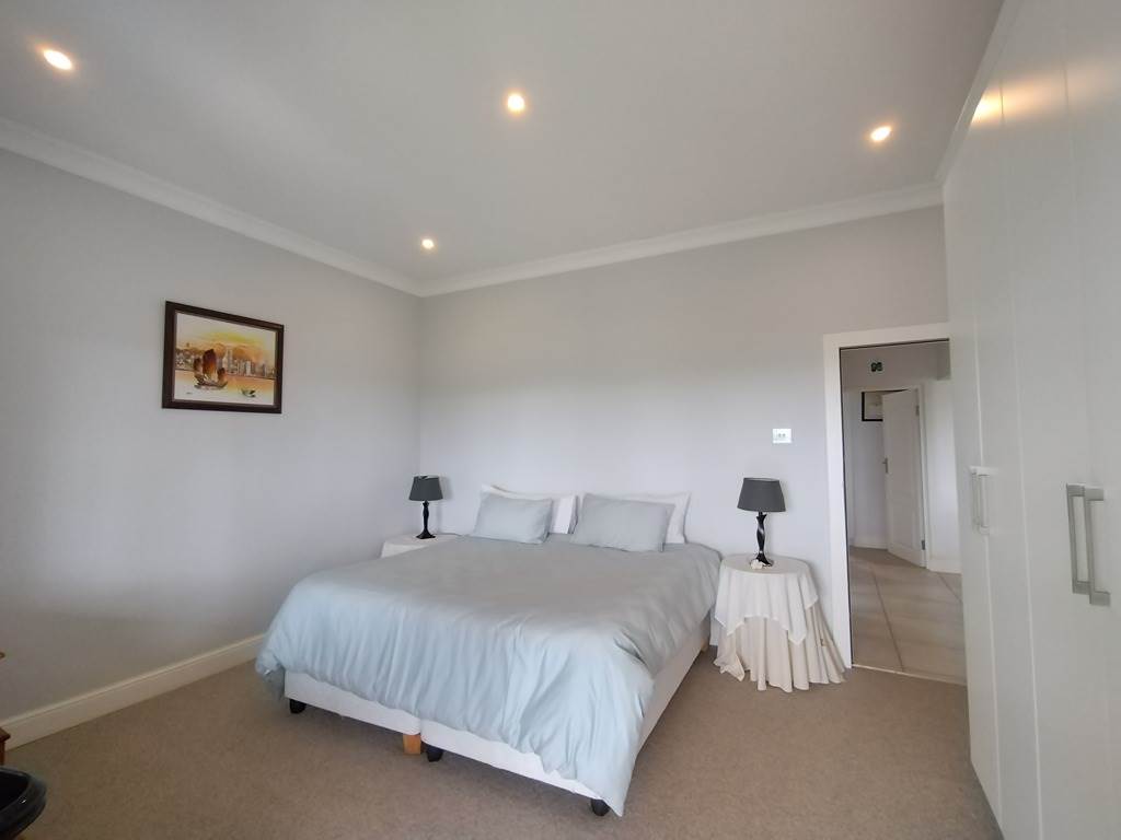 3 Bed House in Merrivale Heights photo number 16