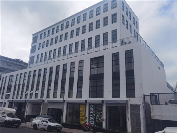 75  m² Commercial space