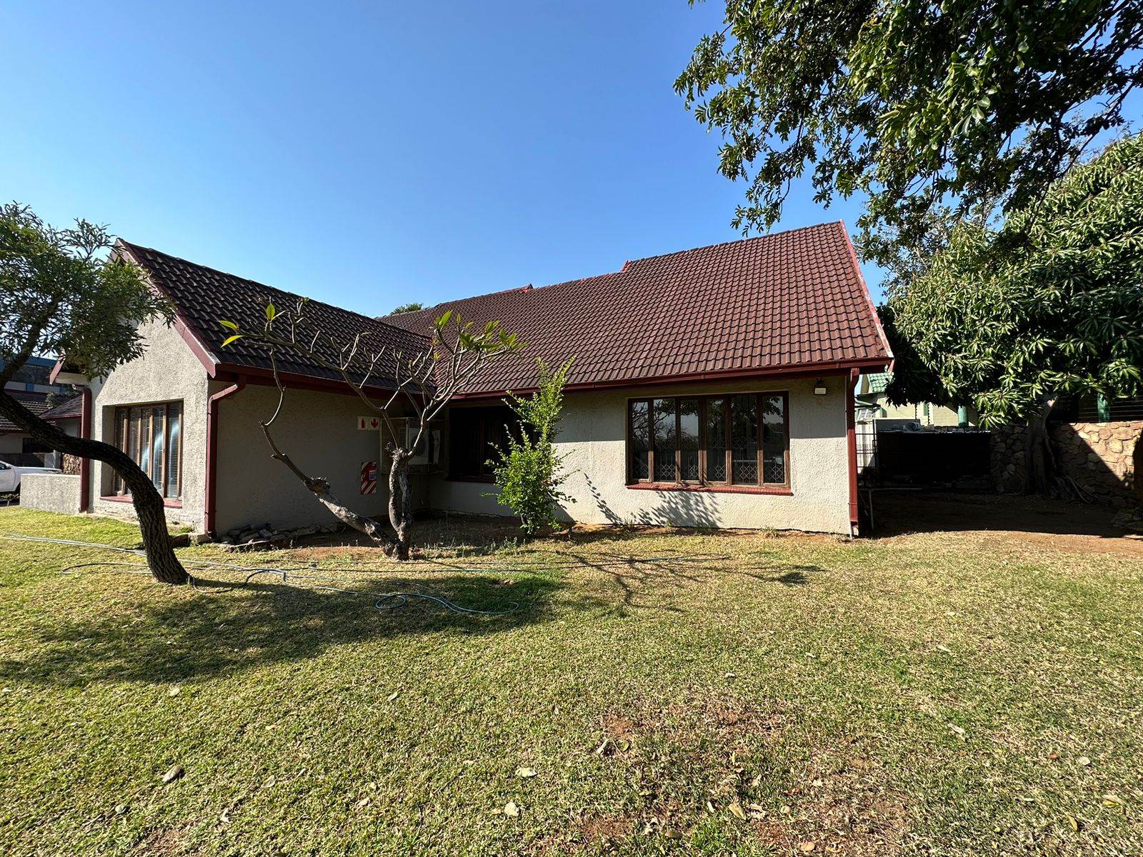 474  m² Commercial space in Rustenburg Central photo number 1