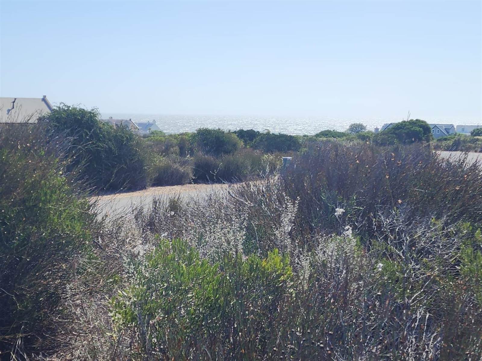 656 m² Land available in Grotto Bay photo number 3