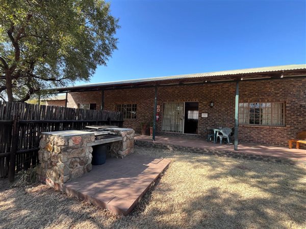 1 Bed Garden Cottage