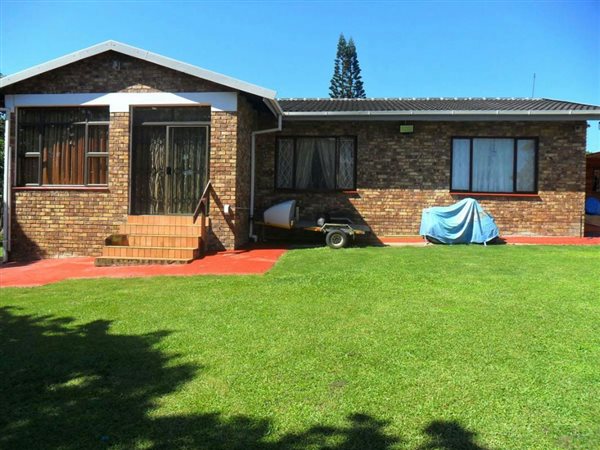 2 Bed House in Port Edward