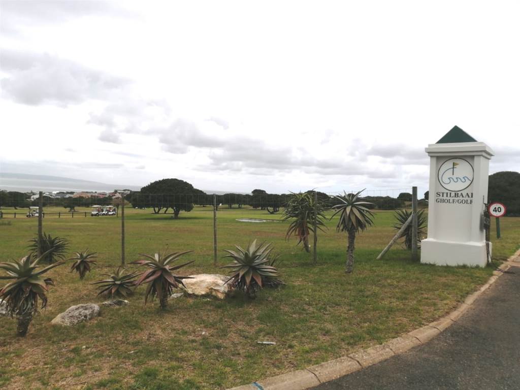 814 m² Land available in Stilbaai photo number 12