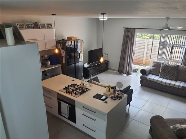 4 Bed Apartment in Durban North