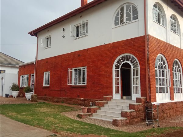 3 Bedroom House 3 Bedroom House
