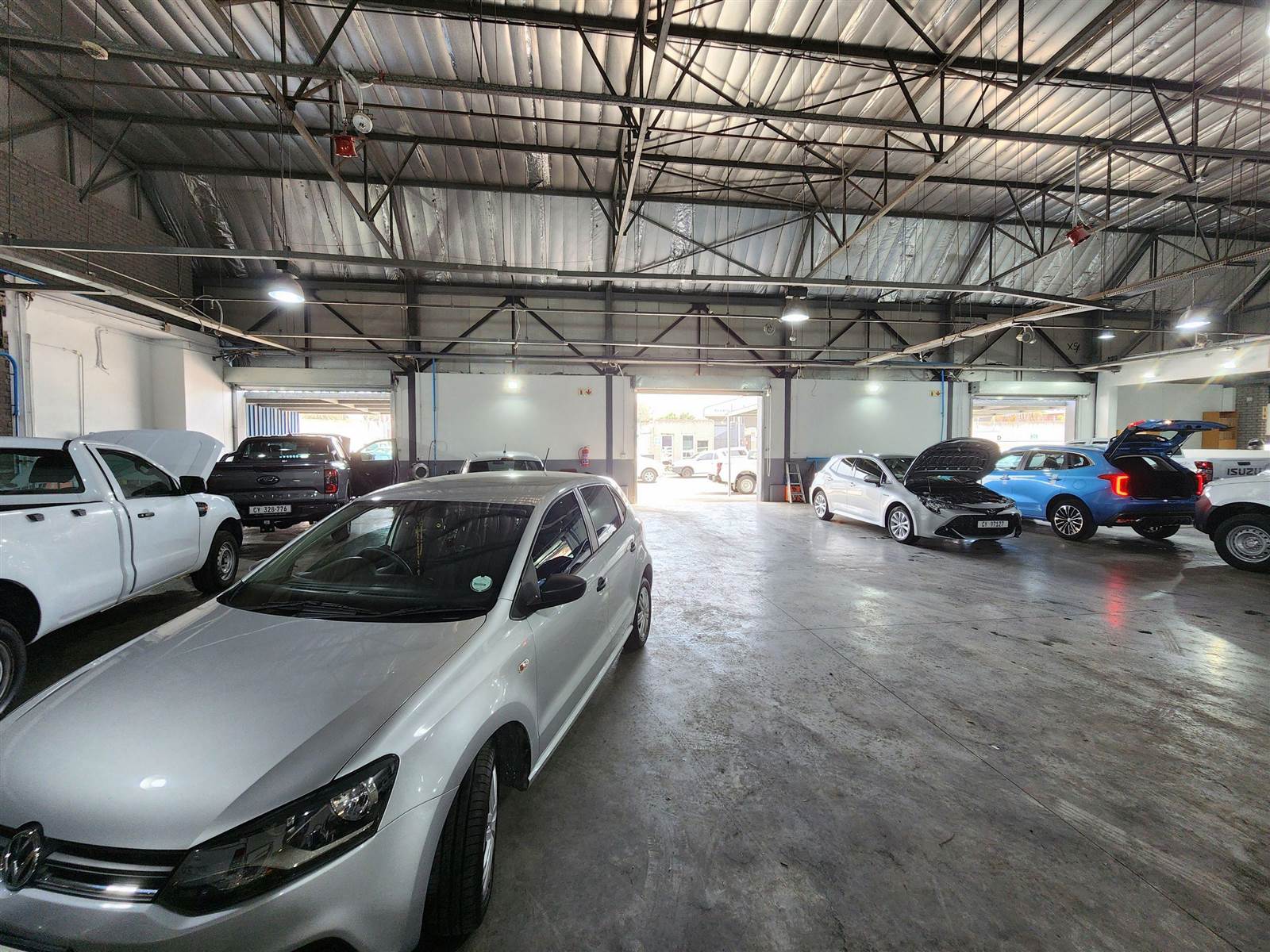 2425  m² Industrial space in Triangle Farm photo number 30