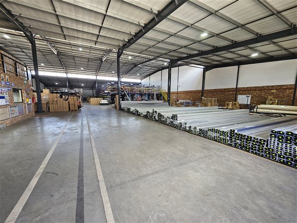 1825  m² Industrial space in Benoni South