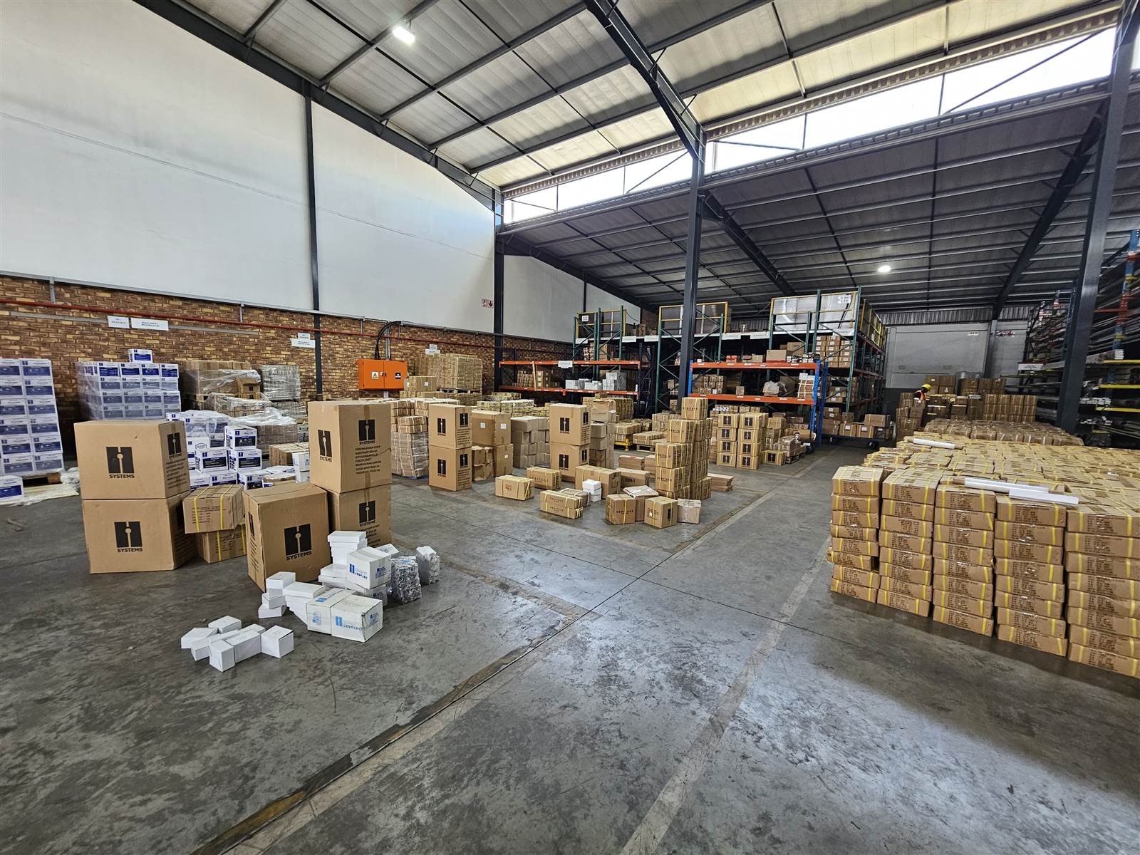 1825  m² Industrial space in Benoni South photo number 8