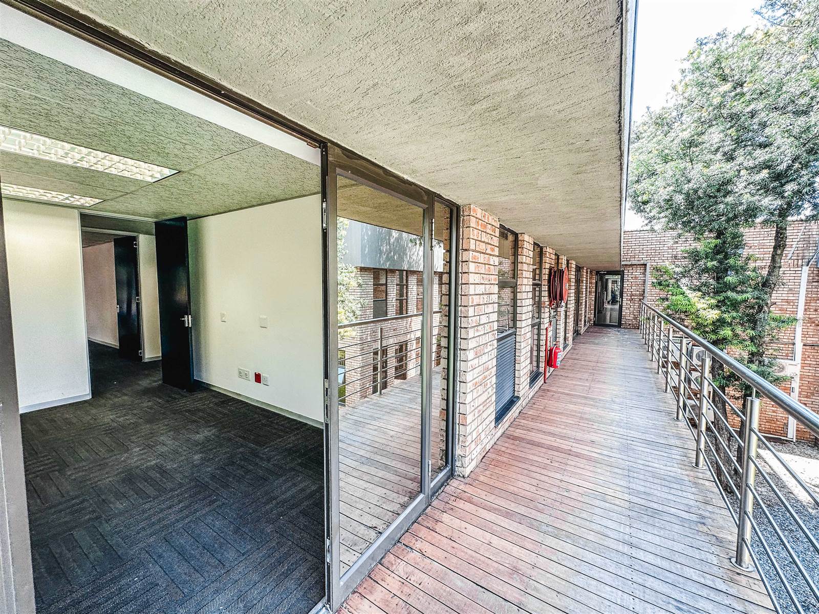 442  m² Commercial space in Hurlingham photo number 9