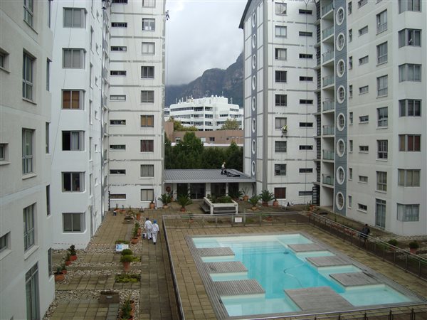 2 Bed Apartment