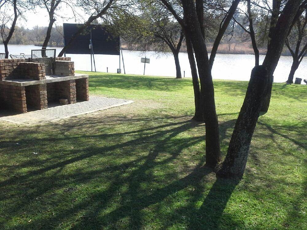 792 m² Land available in Vaalpark photo number 4