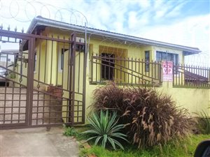 3 Bed House in Centenary Park
