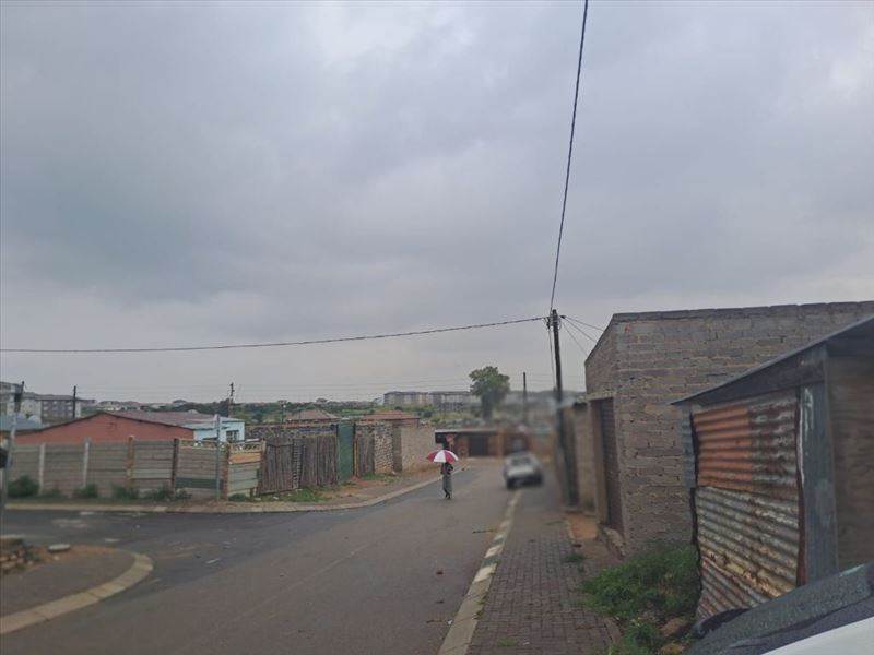 2 Bed House in Tembisa photo number 1