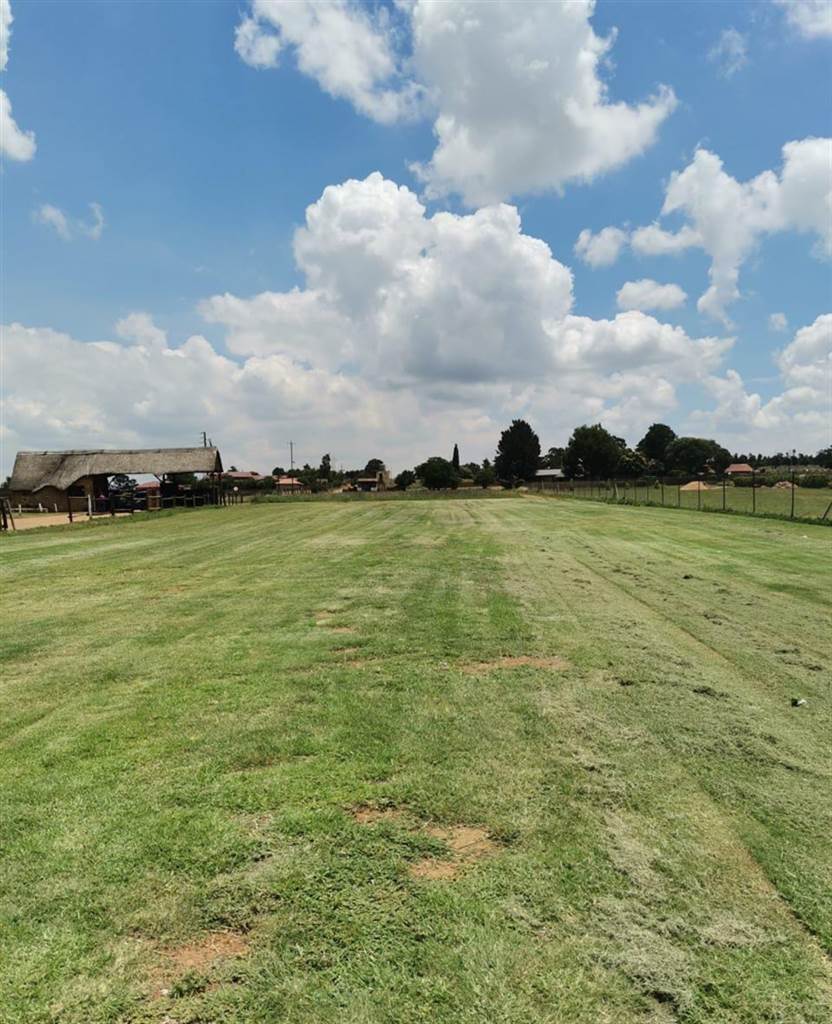 1.6 ha Farm in Witbank photo number 19
