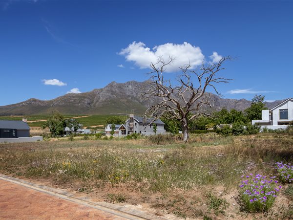 450 m² Land available in Paradyskloof
