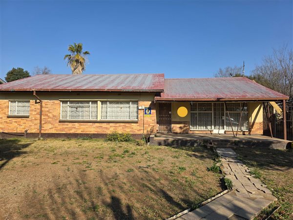 3 Bedroom House 3 Bedroom House