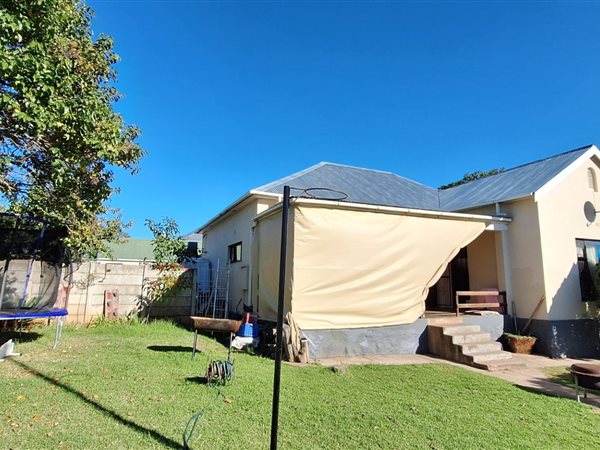 3 Bedroom House 3 Bedroom House