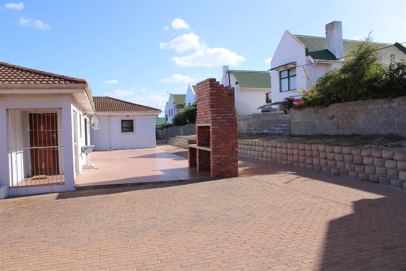 4 Bed House in Middedorp photo number 26