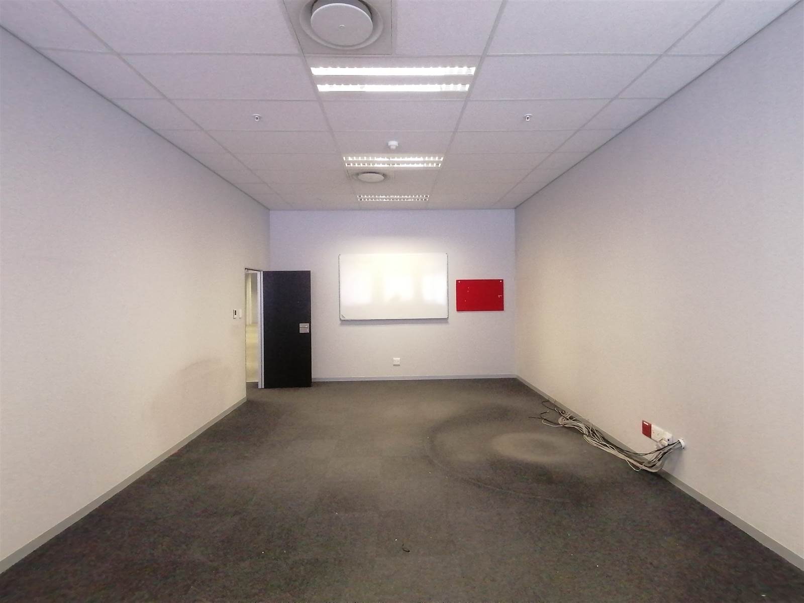 1661  m² Commercial space in Kelvin photo number 12