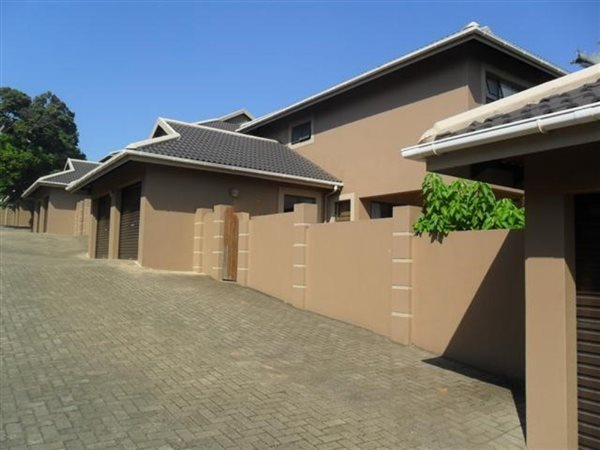 3 Bedroom Flat 3 Bedroom Flat