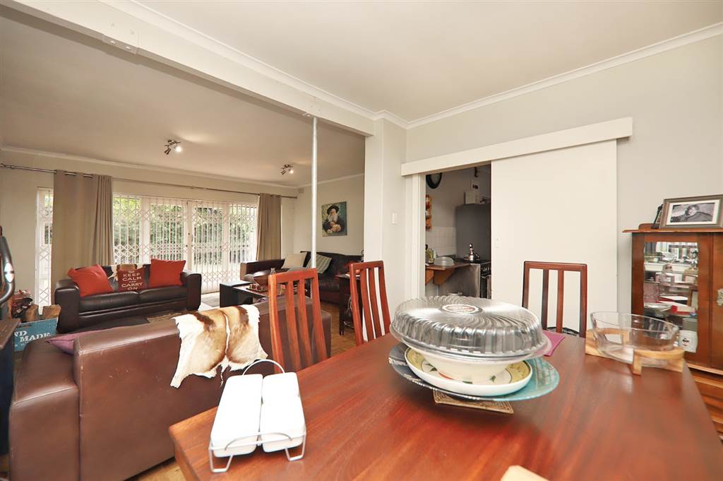 4 Bed House in Tokai photo number 7