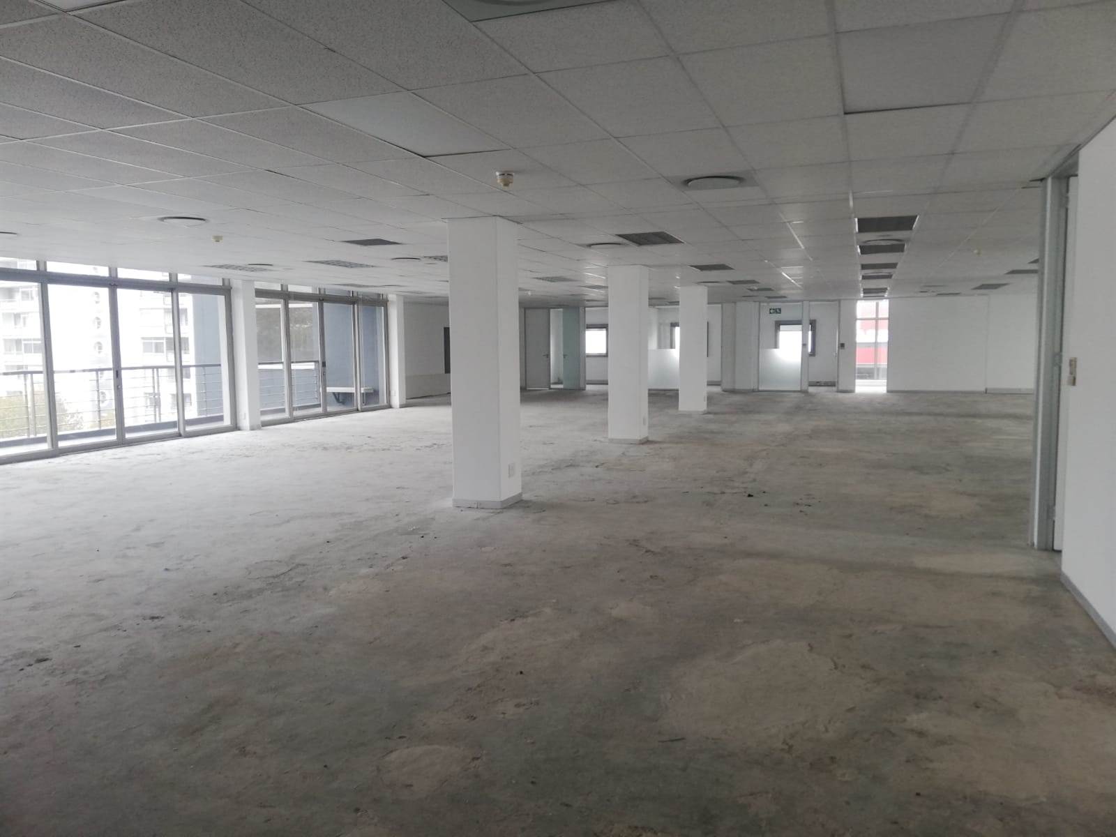 615  m² Office Space in Claremont photo number 26