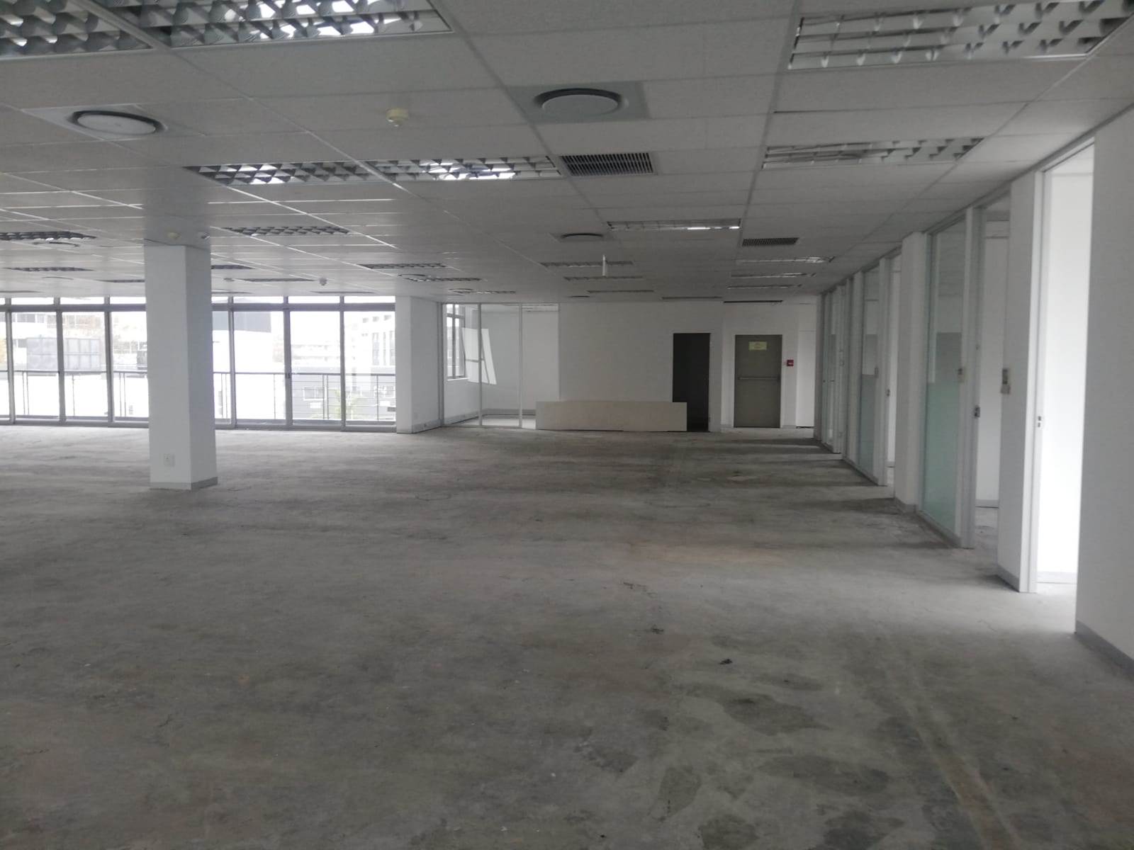 615  m² Office Space in Claremont photo number 14