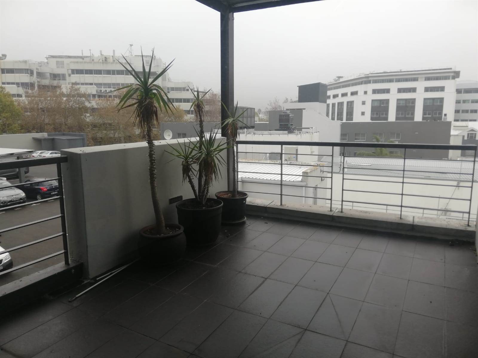 615  m² Office Space in Claremont photo number 3