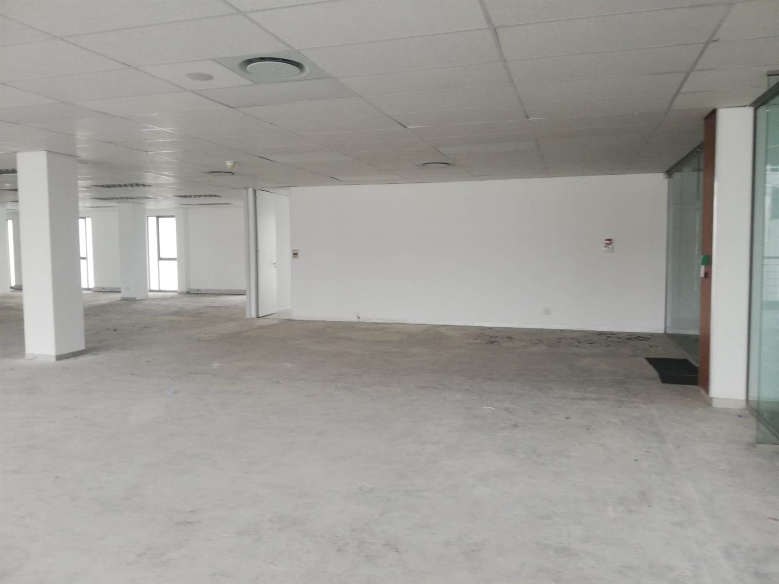 615  m² Office Space in Claremont photo number 23
