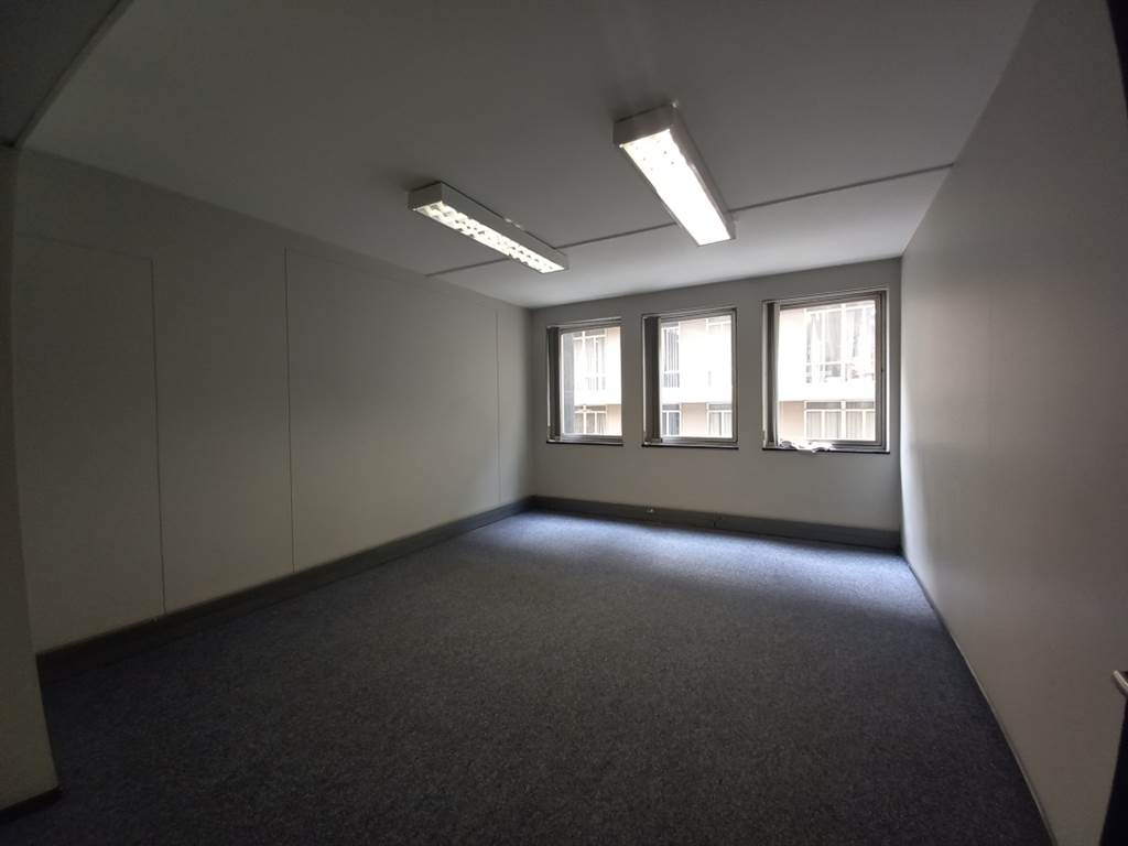 20  m² Office Space in Pretoria Central photo number 26