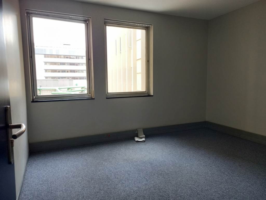 20  m² Office Space in Pretoria Central photo number 4