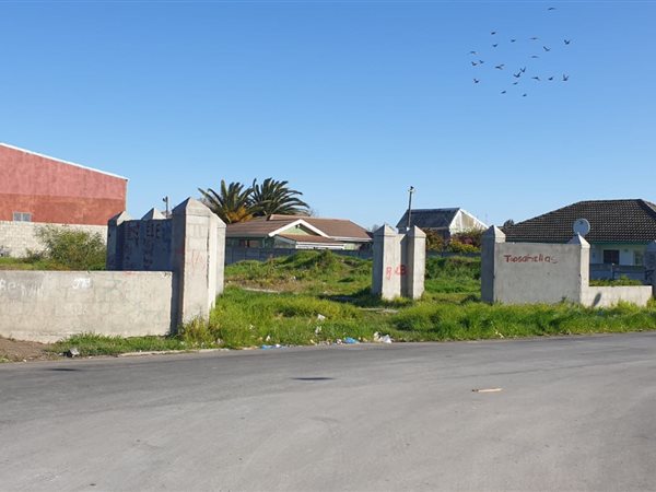 1540 m² Land available in Avonwood