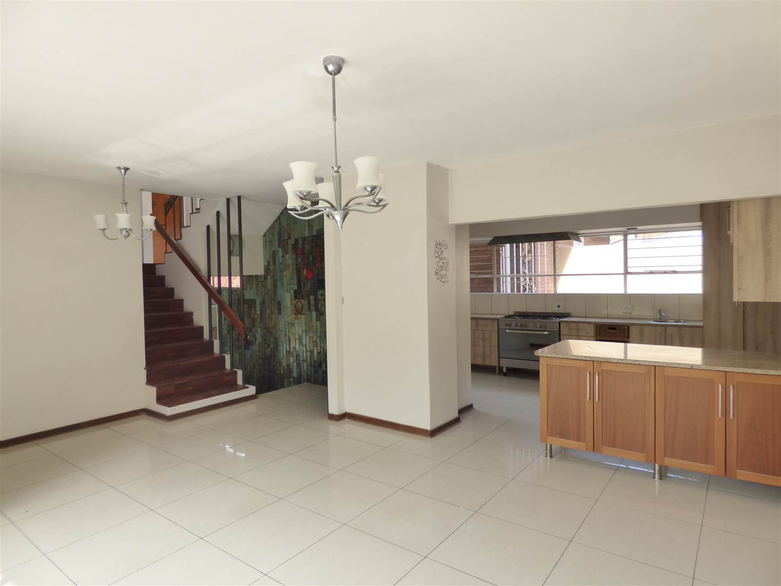 4 Bed House in Linksfield photo number 13