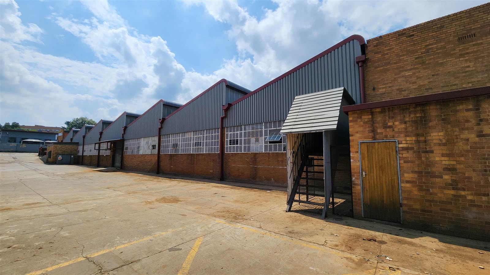 1670  m² Industrial space in Eastleigh photo number 16