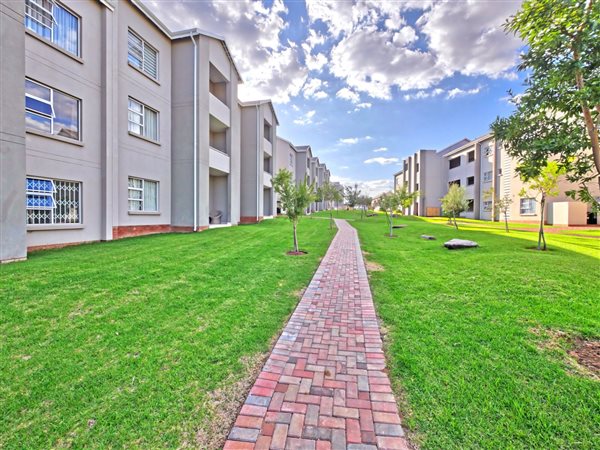 2 Bed Apartment in Blue Hills