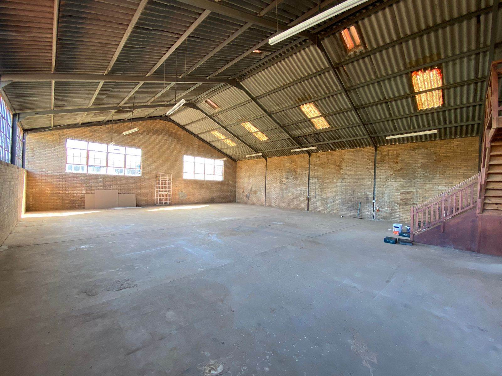 250  m² Industrial space in Somerset West Central photo number 6
