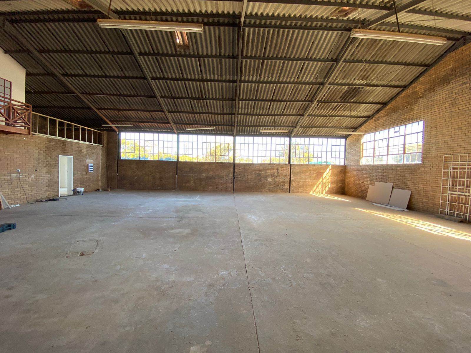 250  m² Industrial space in Somerset West Central photo number 14