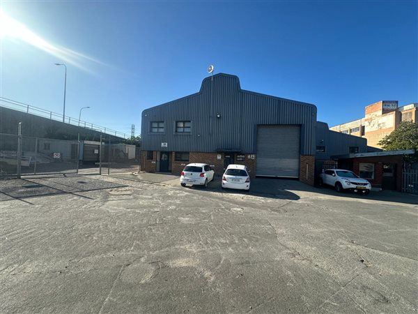 750  m² Industrial space