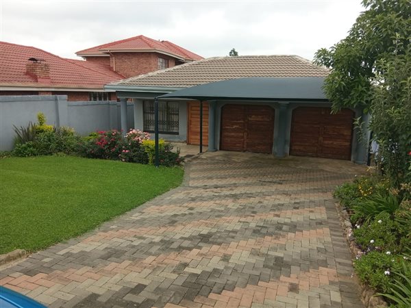 3 Bedroom House 3 Bedroom House
